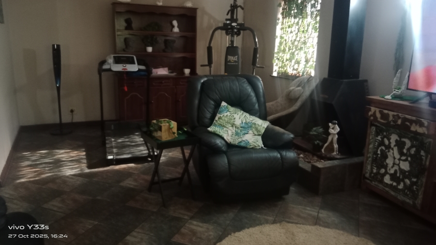 4 Bedroom Property for Sale in Vaalpark Free State